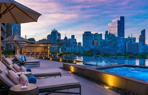 best resorts in manila